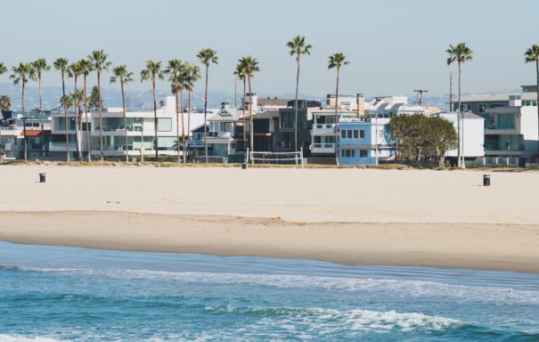 Empty Venice beach in the afternoon
